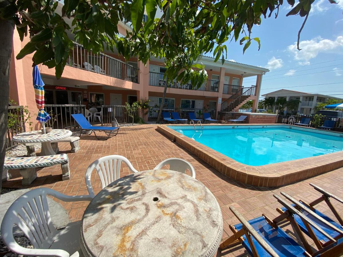 Rose Motel Клиъруотър Бийч Екстериор снимка